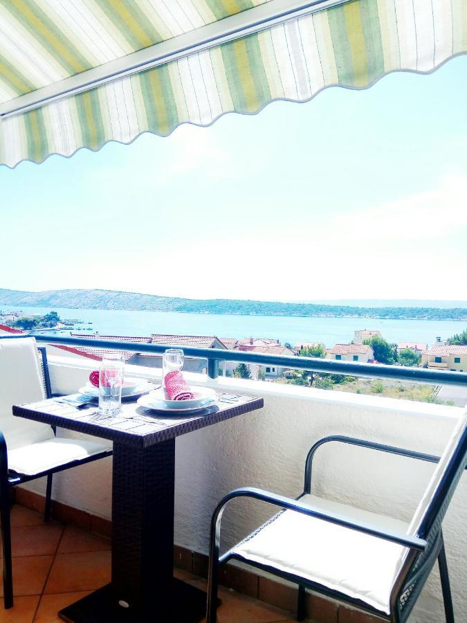 Apartment Apoksiomen Barbat na Rabu Buitenkant foto